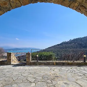 la-pietra.hotelitalianriviera.com/